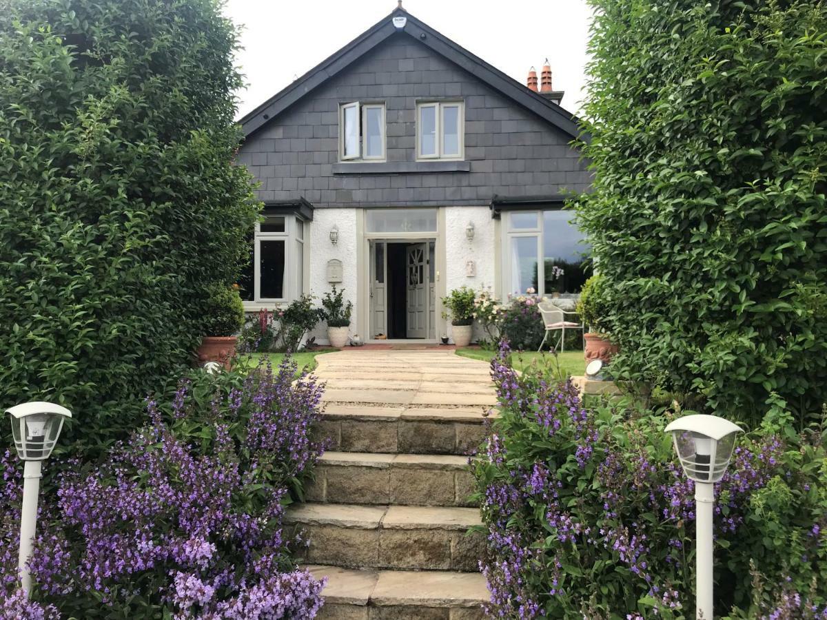 The Artist Residence Dublin Boutique B&B Sutton Esterno foto